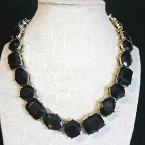 Beautiful Black Faceted Glass Single Strand Gold Tone Necklace